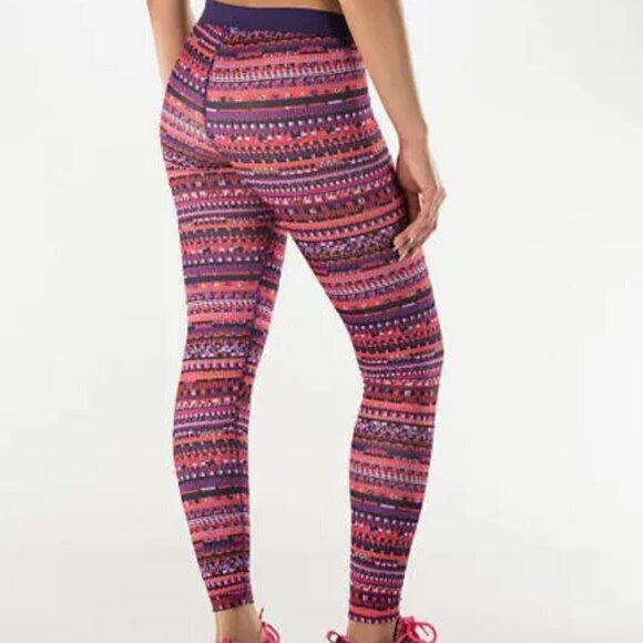 Nike Pro Dry Fit Printed Leggings - Picture 2 of 8